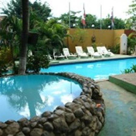 El Milagro Hotell Tamarindo Exteriör bild