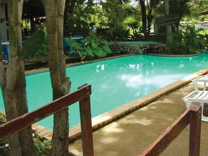 El Milagro Hotell Tamarindo Exteriör bild