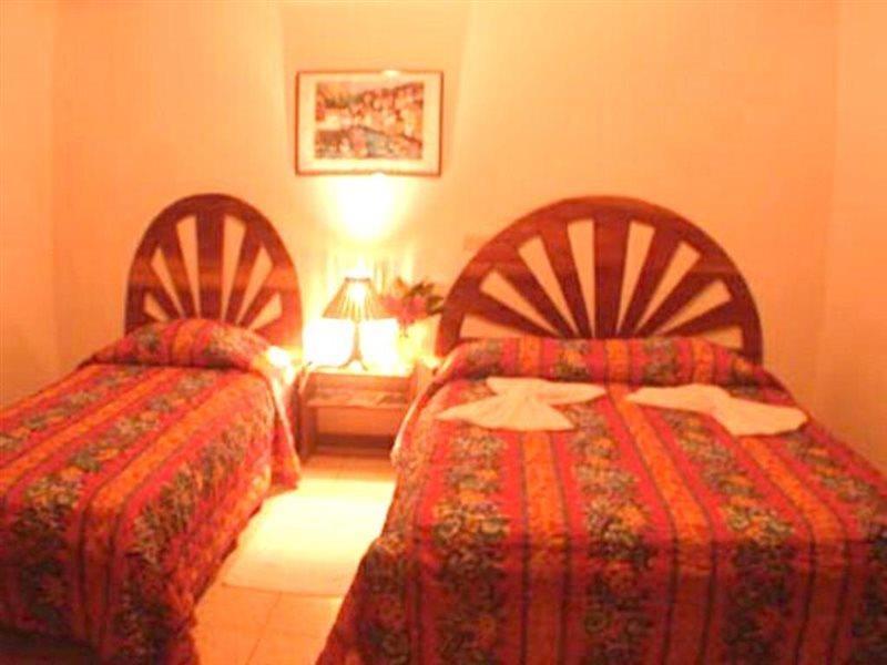 El Milagro Hotell Tamarindo Exteriör bild