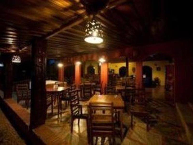 El Milagro Hotell Tamarindo Exteriör bild